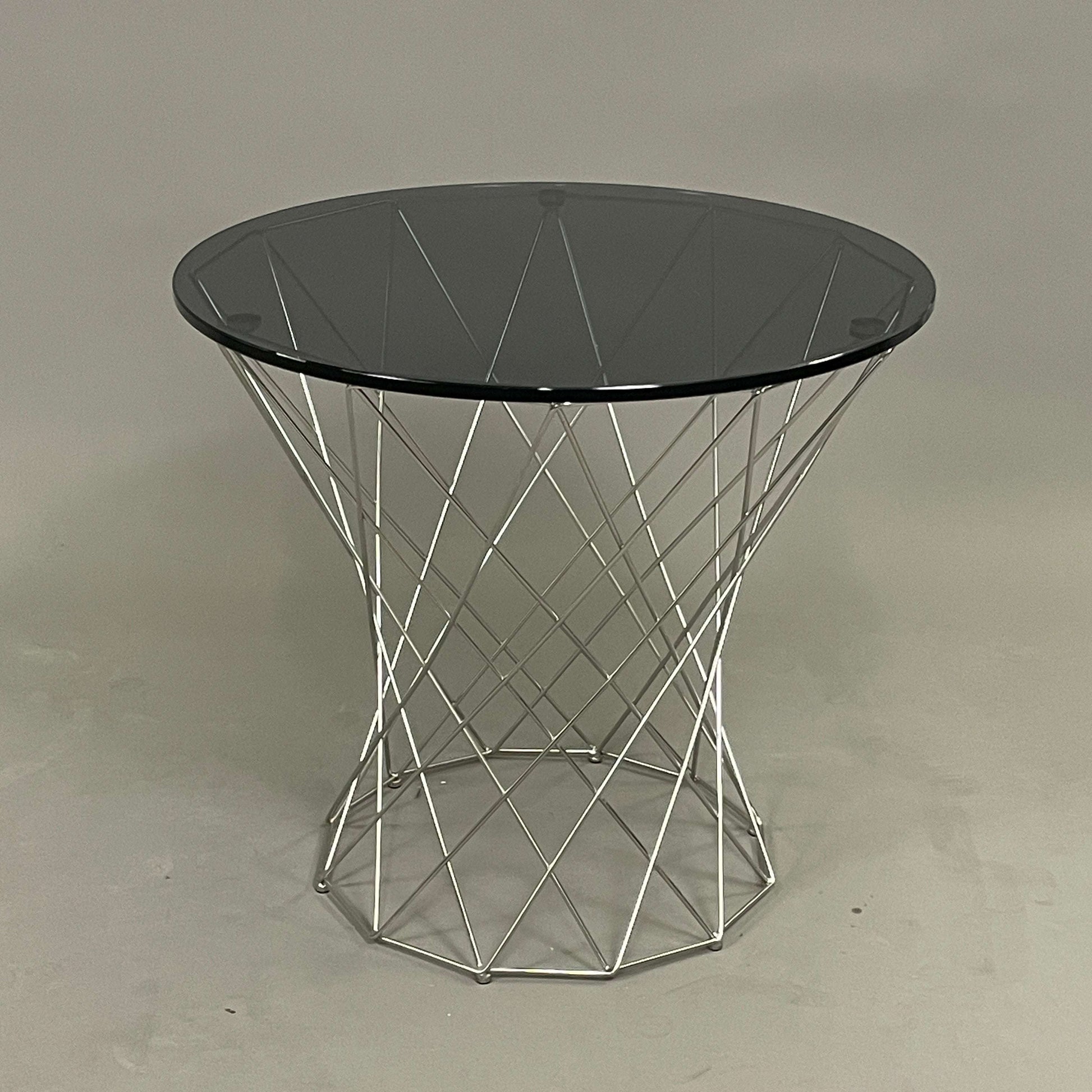 Walter Knoll Oota Beistelltisch mit Rauchglasplatte und chromfarbenem Drahtgestell
