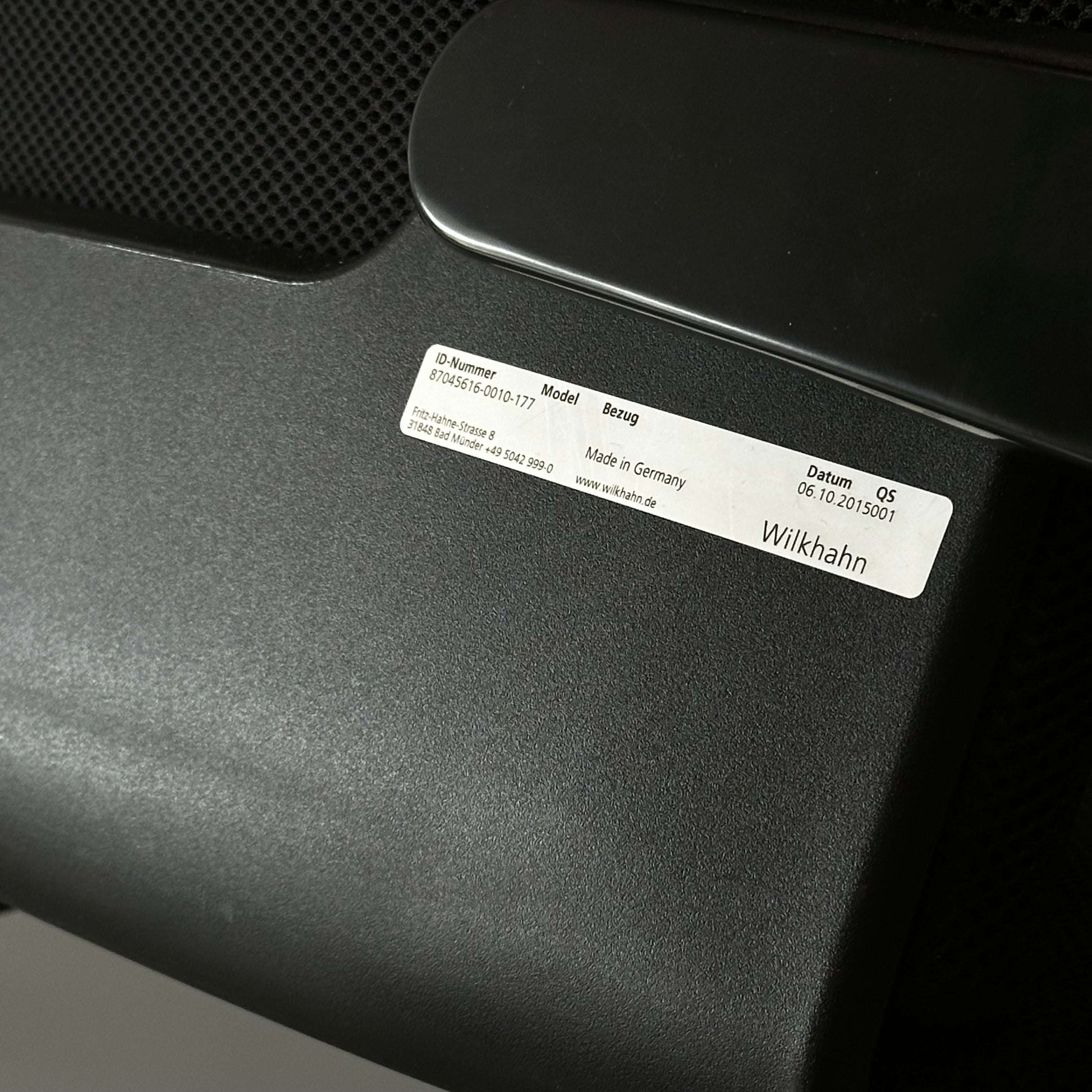 Wilkhahn ON ergonomic black office chair with adjustable seat height, seat depth, and backrest features