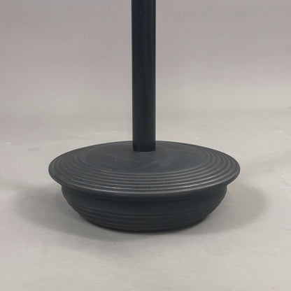 Base of Wilkhahn Stehhilfe Stitz standing aid chair with black adjustable height mechanism