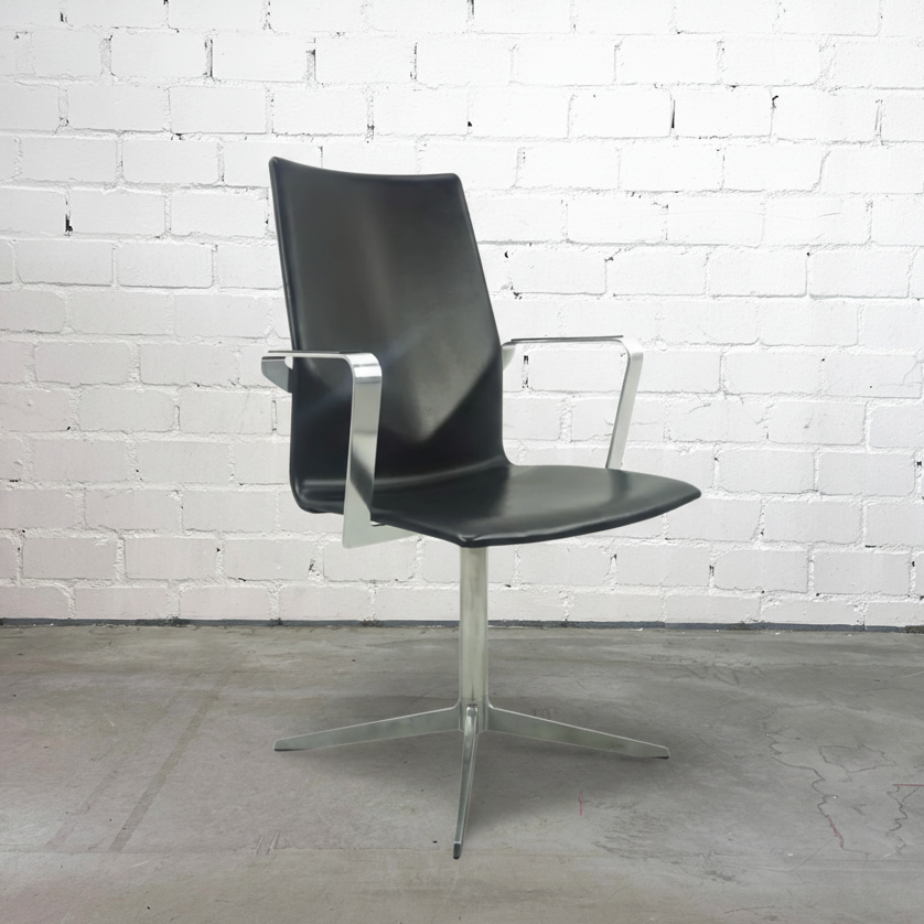 Four Design Besprechungsstuhl Four Cast XL Leder schwarz