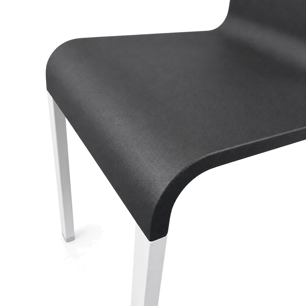 Vitra .03 Besucherstuhl schwarz