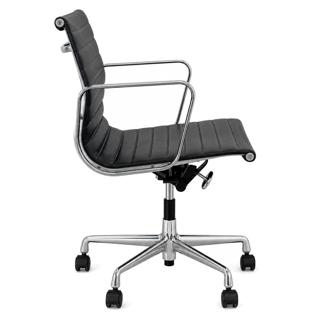 Vitra EA 117 Leder schwarz