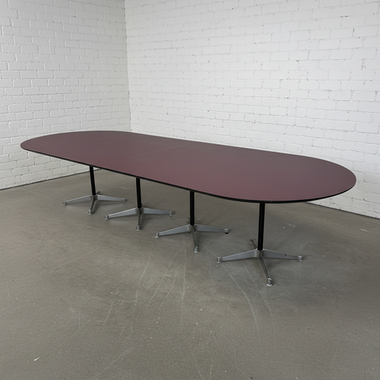 Herman Miller Konferenztisch 340x130cm Linoleum Platte