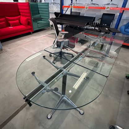 Herman Miller Schreibtischanlage Burdick 320x260cm Glas