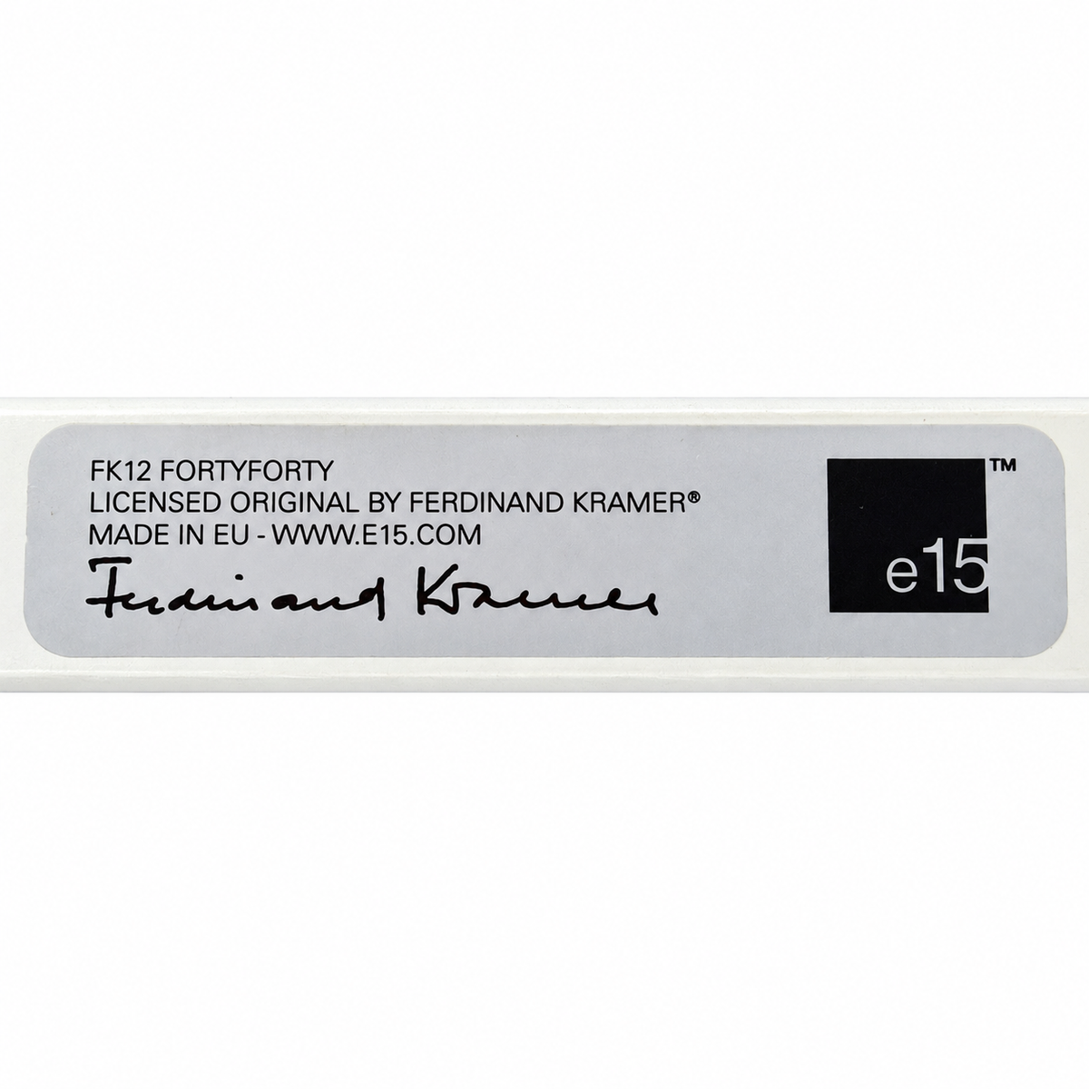 e15 FK12 FortyForty Beistelltisch