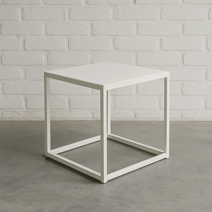 e15 FK12 FortyForty Beistelltisch weißer quadratischer Tisch 40x40x40 cm minimalistisches Design