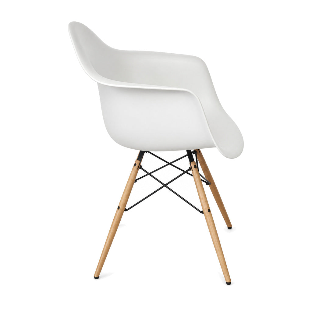 Vitra DAW Eames Plastic Armchair weiß