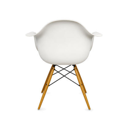Vitra DAW Eames Plastic Armchair weiß/rot