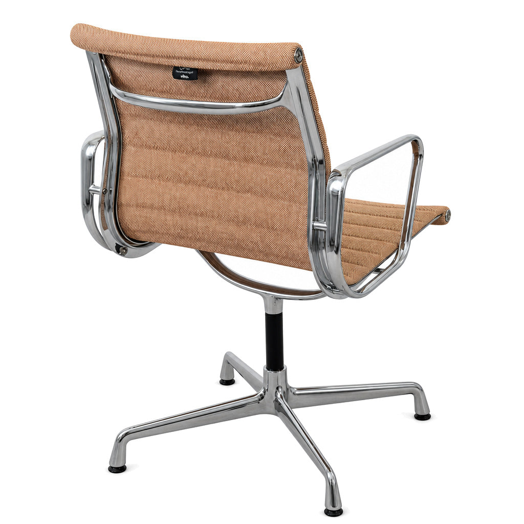Vitra EA 104 Hopsak Cognac/Elfenbein