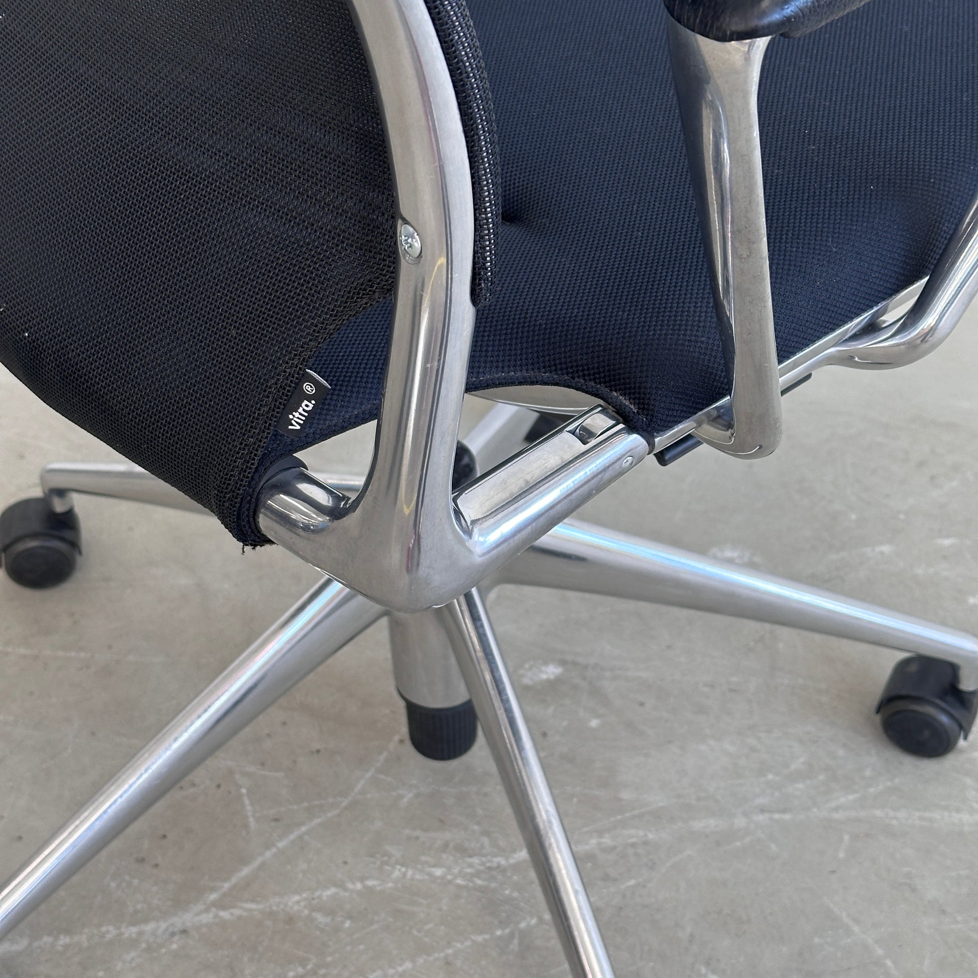 Vitra Meda Chair Bürostuhl