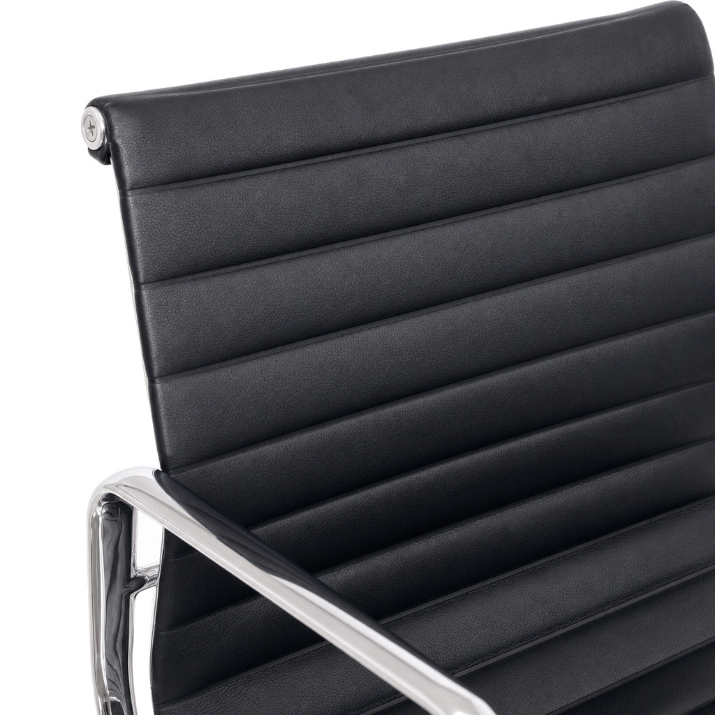 Vitra EA 117 Leder schwarz