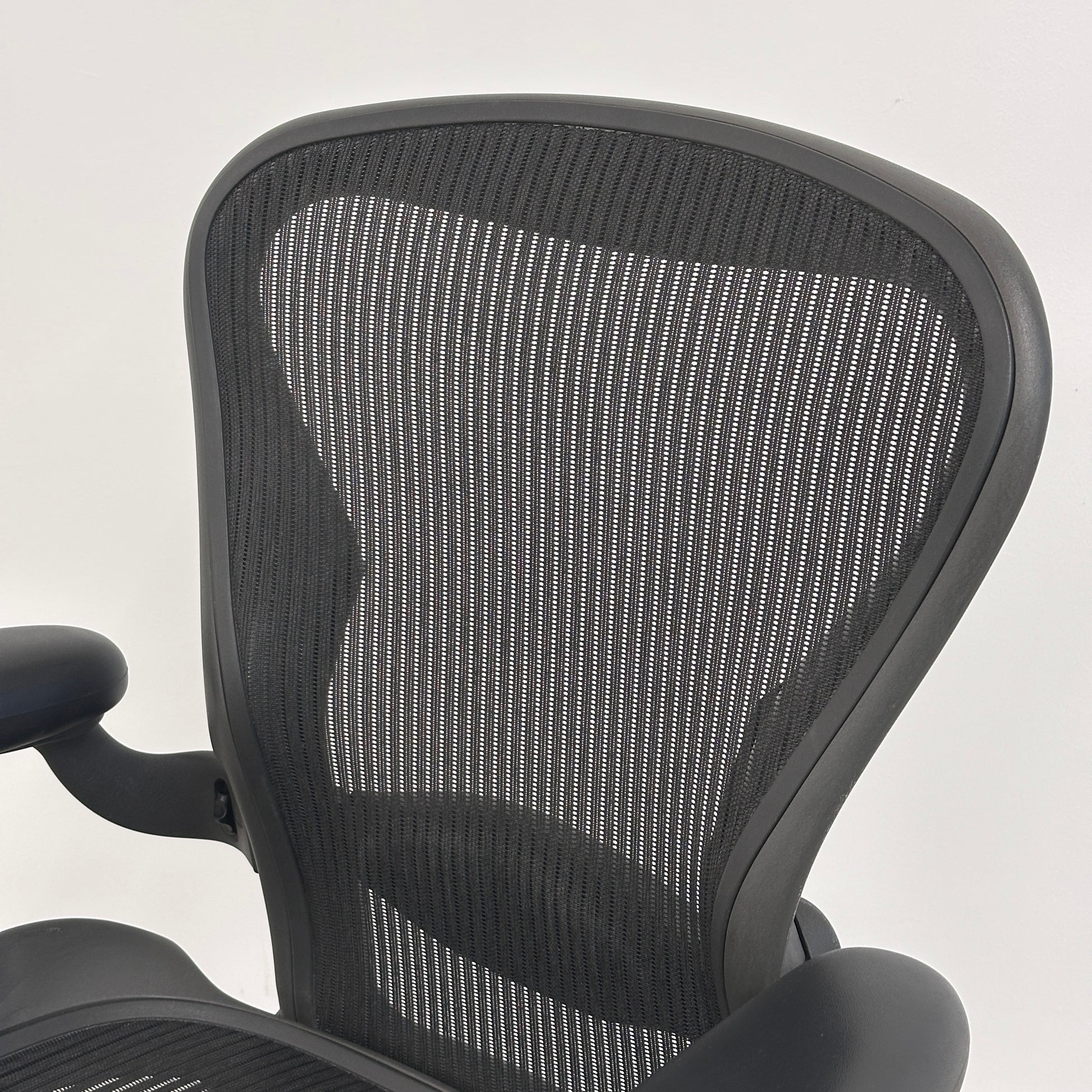 Herman Miller Aeron schwarz