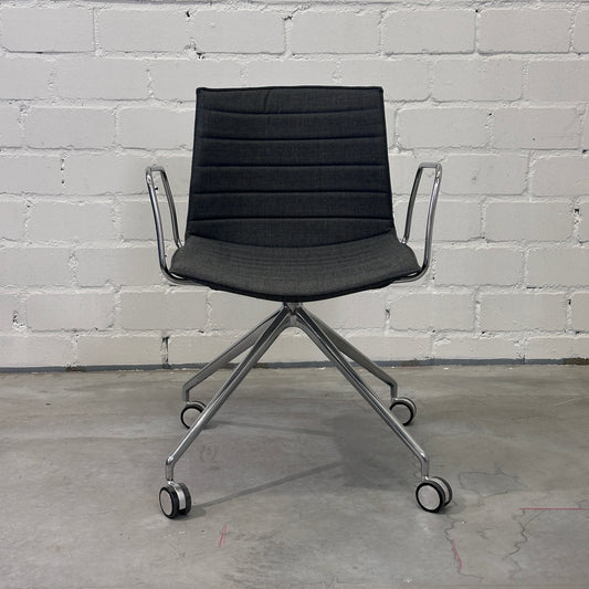 Artikelanlage Catifa Schreibtischstuhl Stoff grau mit Rollen_[kein Wert]