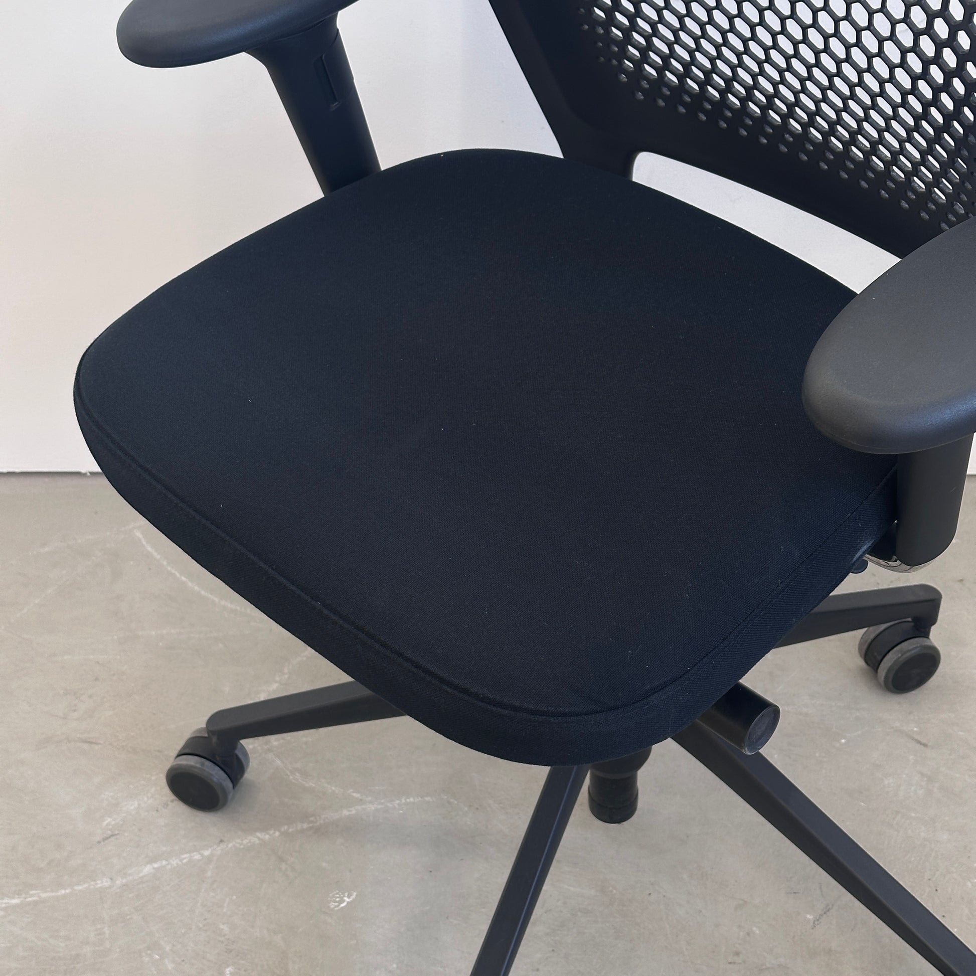 Vitra ID Air schwarz