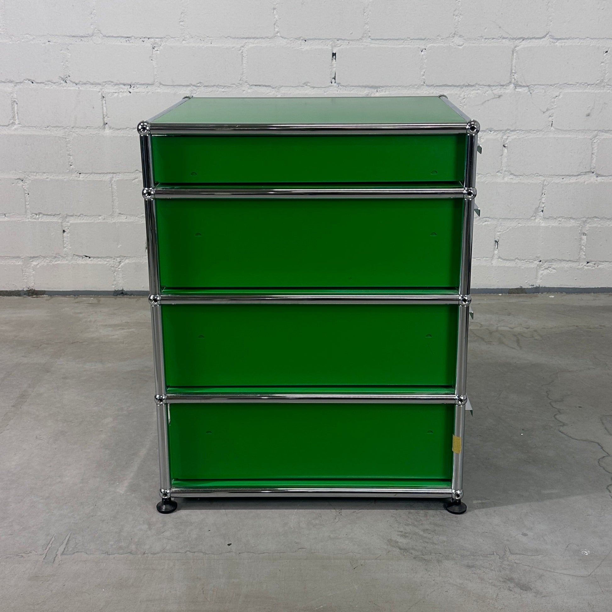 USM Haller Standcontainer Grün 4 Auszüge