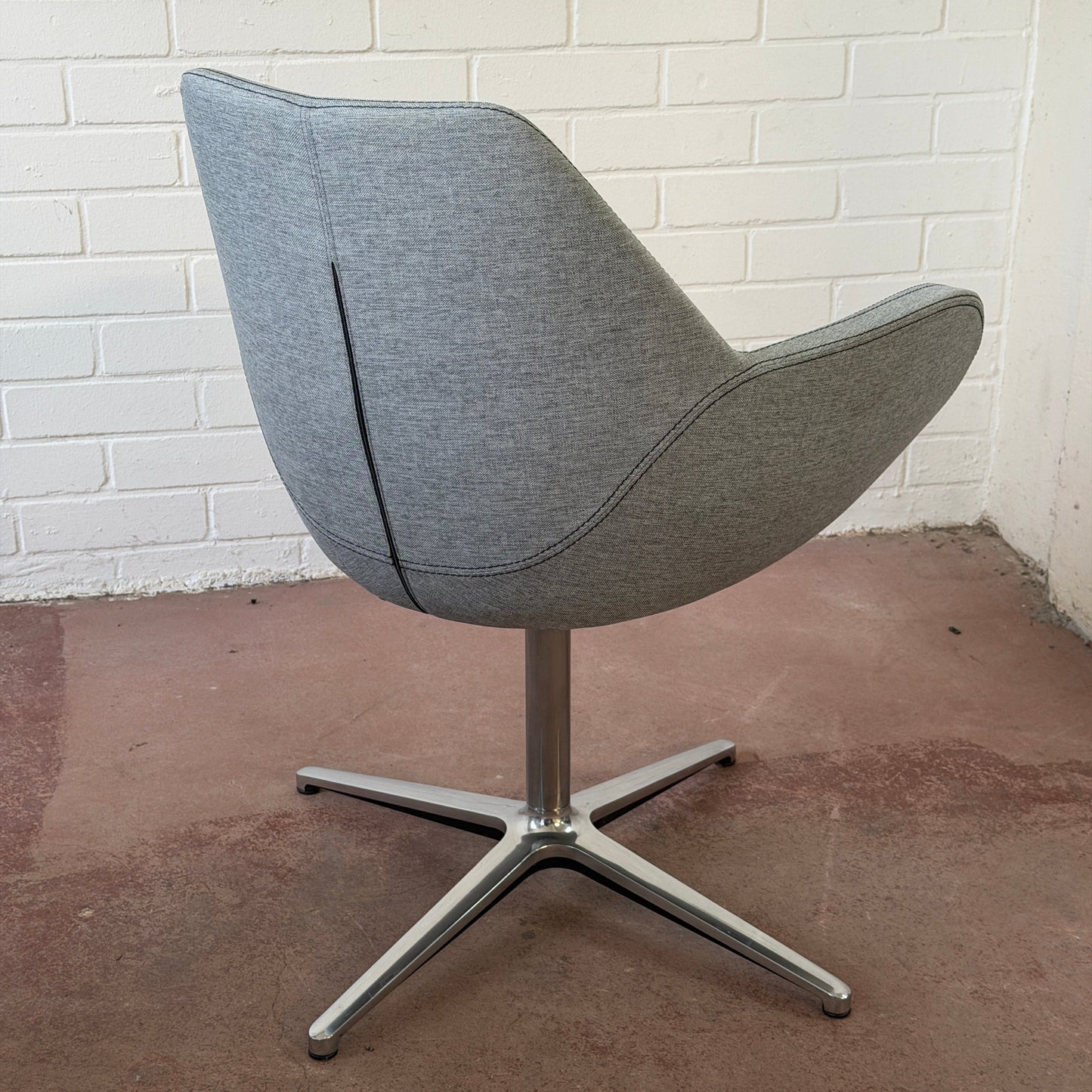 Profim Fan 10 Sessel grau