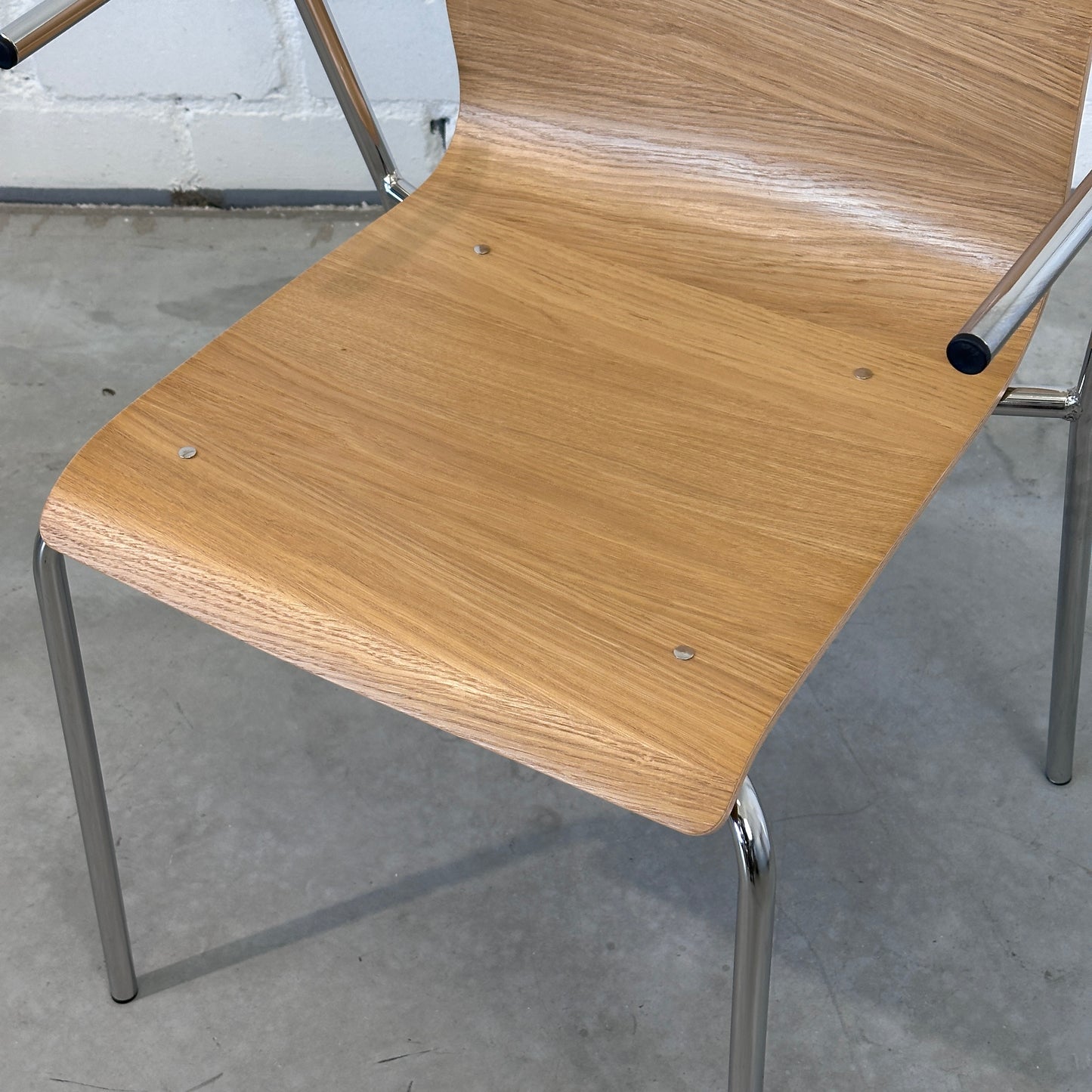 Hiller Objektmöbel Stapelstuhl Aticon Eiche