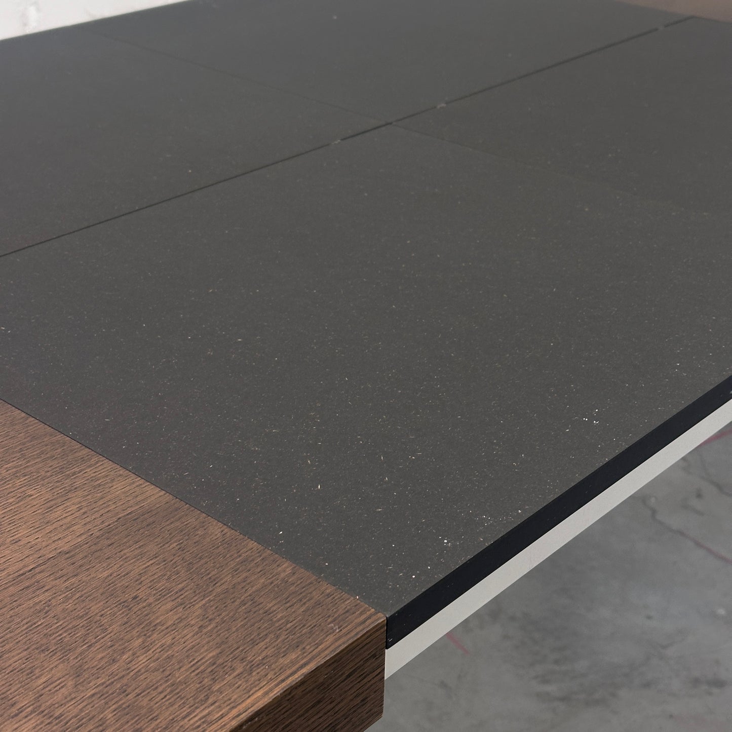 Arco Holztisch Mooreiche 210x90cm ausziehbar