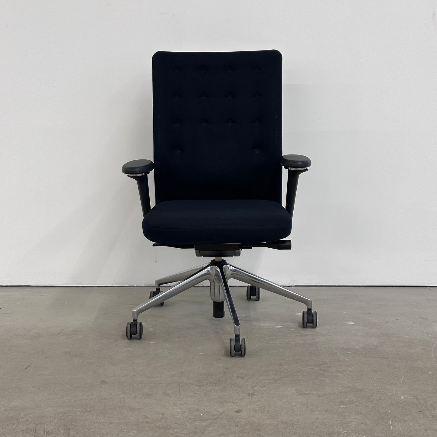 Vitra ID Trim schwarz [AKTION -100€]