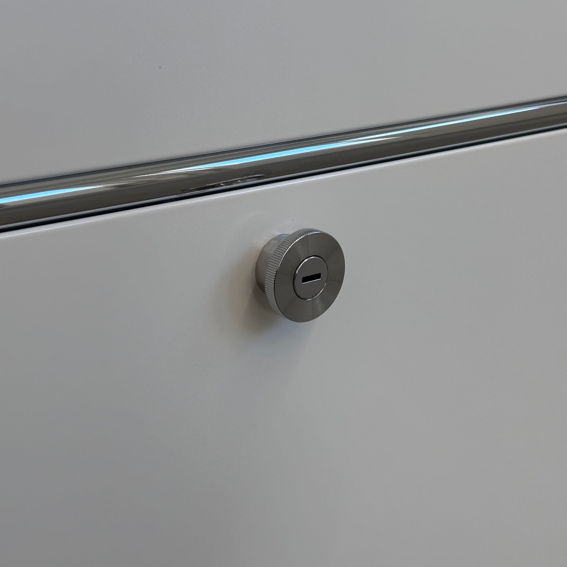 Artikelanlage Sideboard 2x2 mit 10cm Aufsatz_RUSSI00102