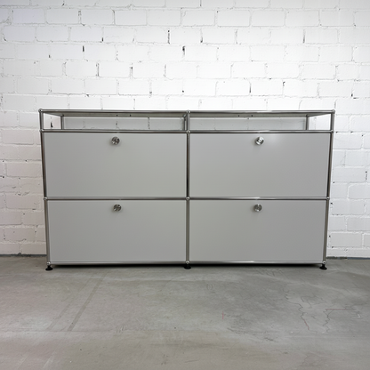 USM Haller Sideboard 2x2 mit 10cm Aufsatz lichtgrau