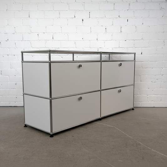 USM Haller Sideboard 2x2 mit 10cm Aufsatz lichtgrau