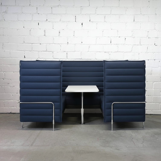 Vitra Alcove Cabin Highback 4-Sitzer mit Arbeitsplatte navy blau