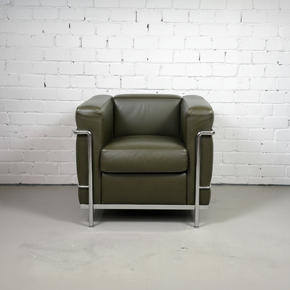 Cassina LC2 Sessel Leder olivgrün [NEUWARE]