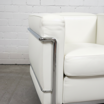 Cassina LC2 Sessel Leder weiß [NEUWARE]