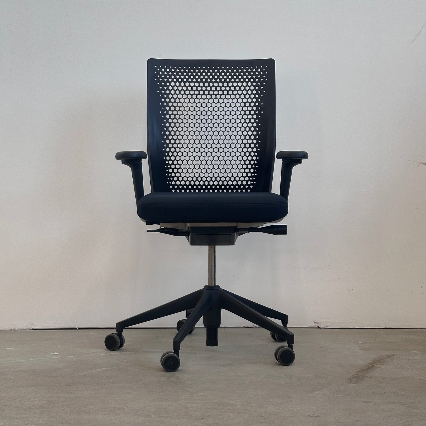 Vitra ID Air schwarz