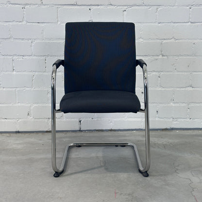 Dauphin Teo 2 / 38 Freischwinger anthrazitgrau