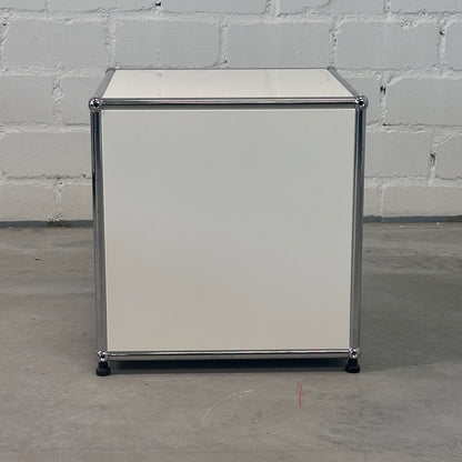 1x1 Druckermöbel 395x395mm mit 1 Klappe und 5 Kabeldurchlässe