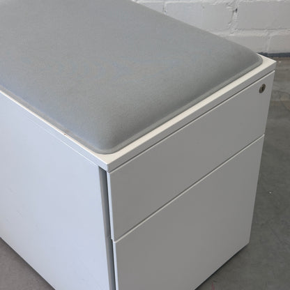 PAKET: 8 x Steelcase Rollcontainer mit Sitzpolster [AKTION -75%]