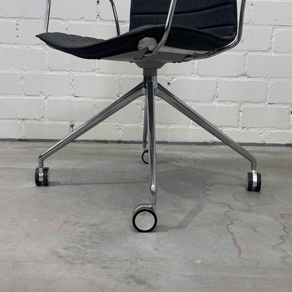 Artikelanlage Catifa Schreibtischstuhl Stoff grau mit Rollen_[kein Wert]