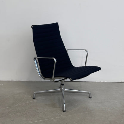 Vitra EA 115 Hopsak schwarz